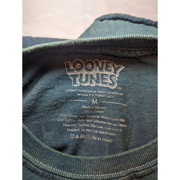 LOONEY TUNES Medium Crop TOP BUGS BUNNY TWEETY DAFFY T-Shirt Raw Hem Green - Picture 11 of 11